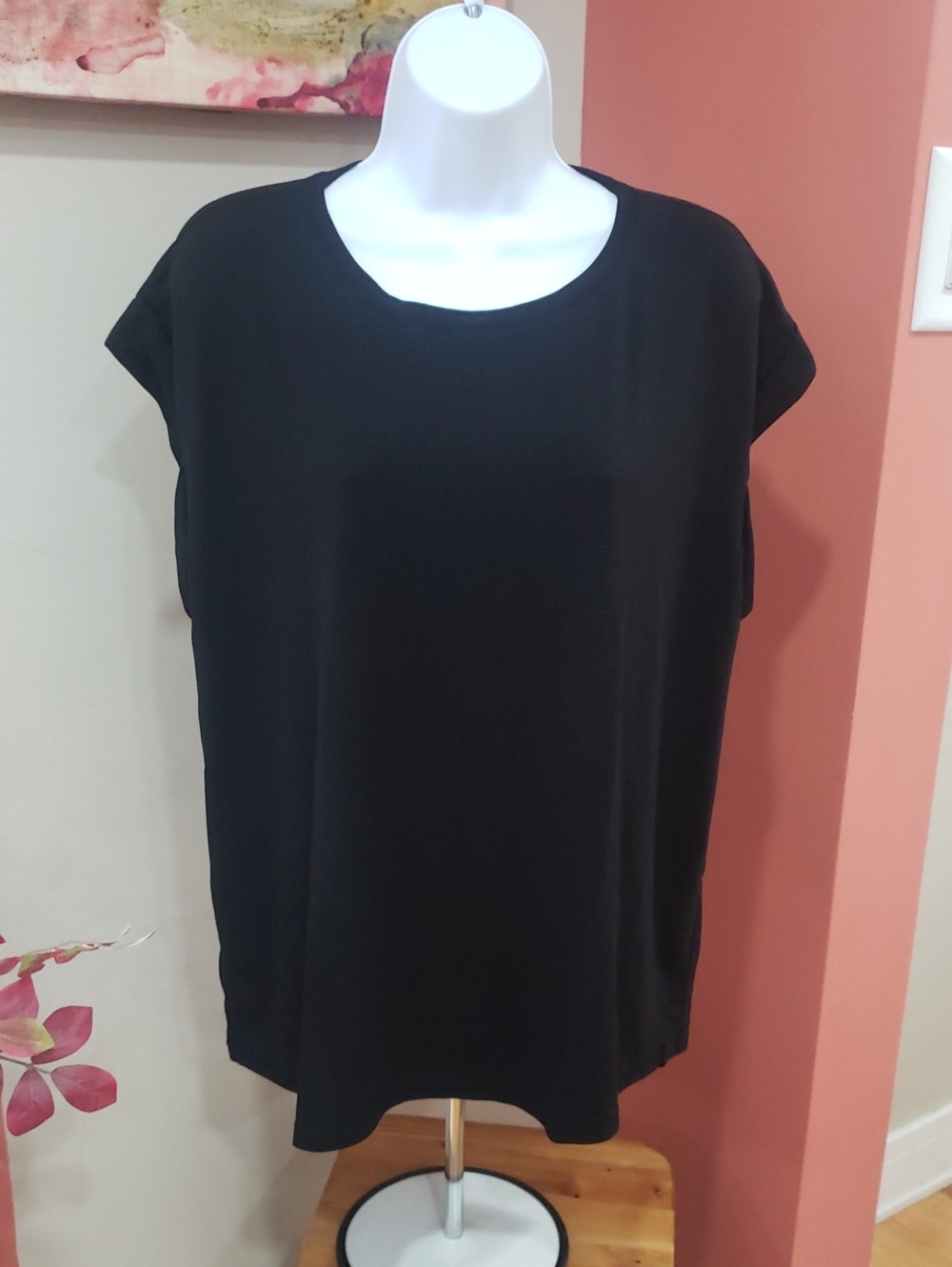 ebb & flow Athleisure Women's Black Tee - 3X